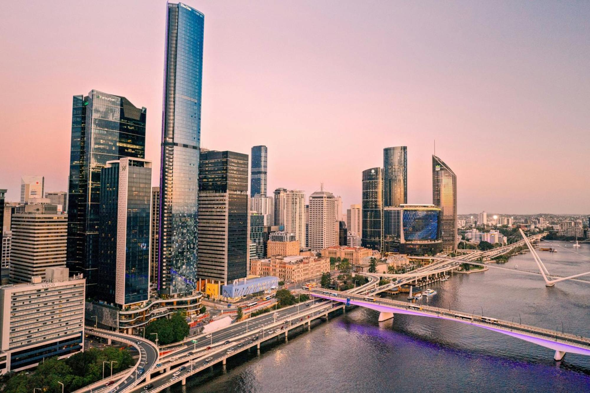 W 5* Brisbane