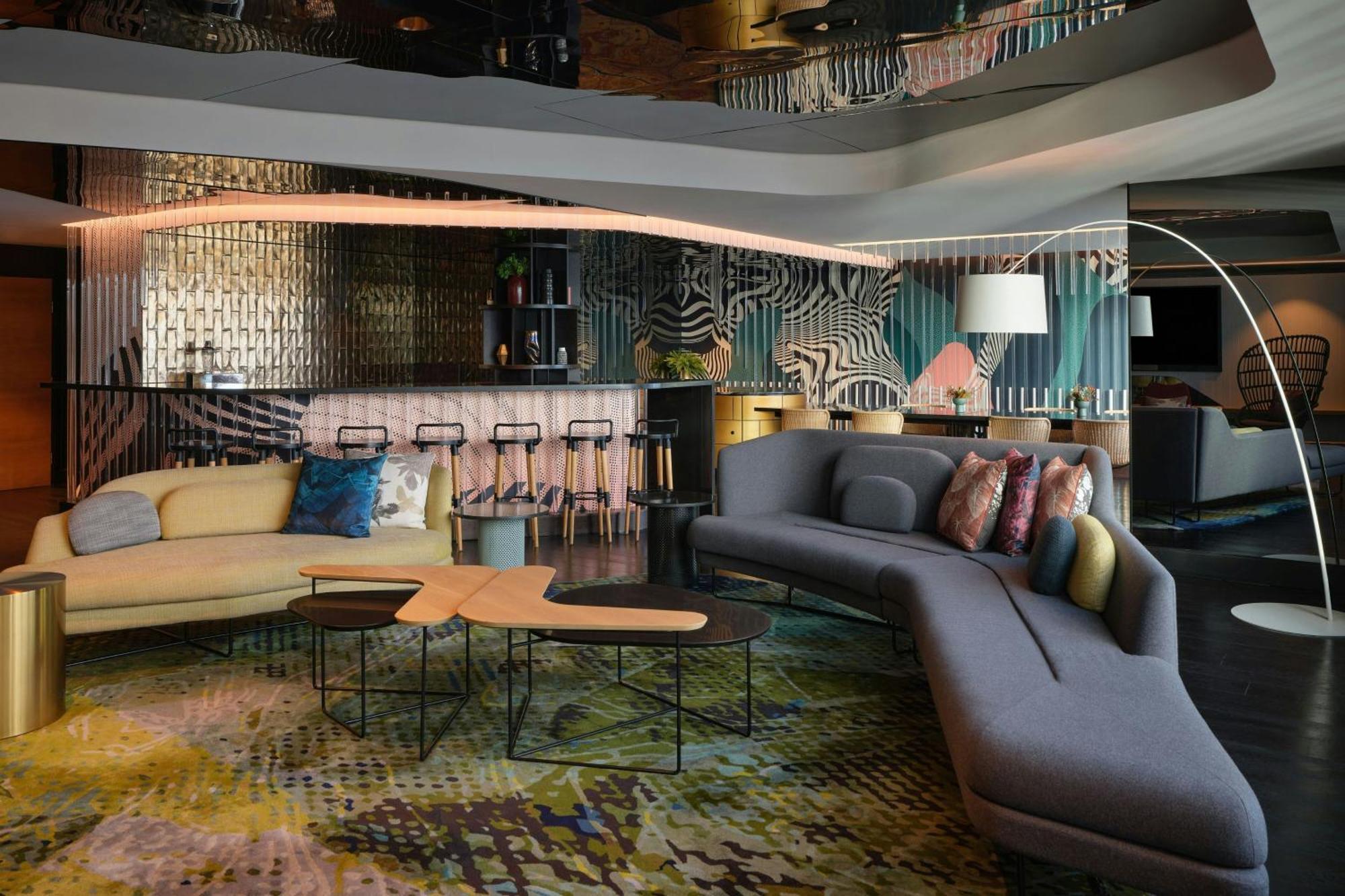 Hotel W 5*